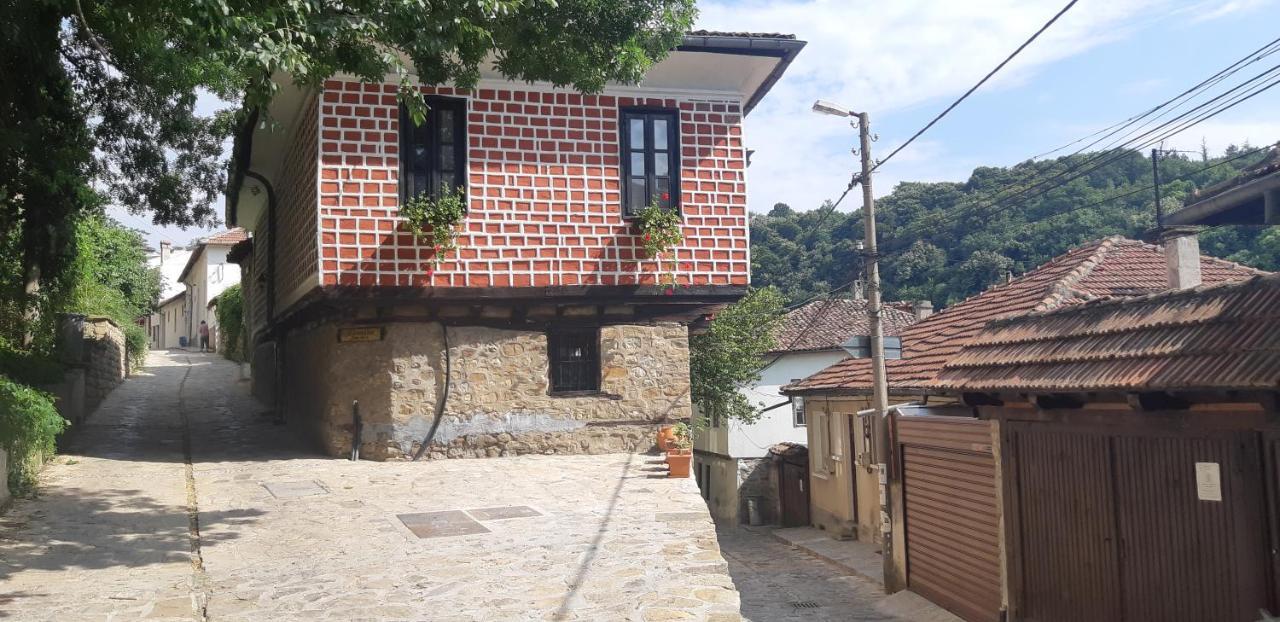 The Red Konak Villa Veliko Tárnovo Exterior foto