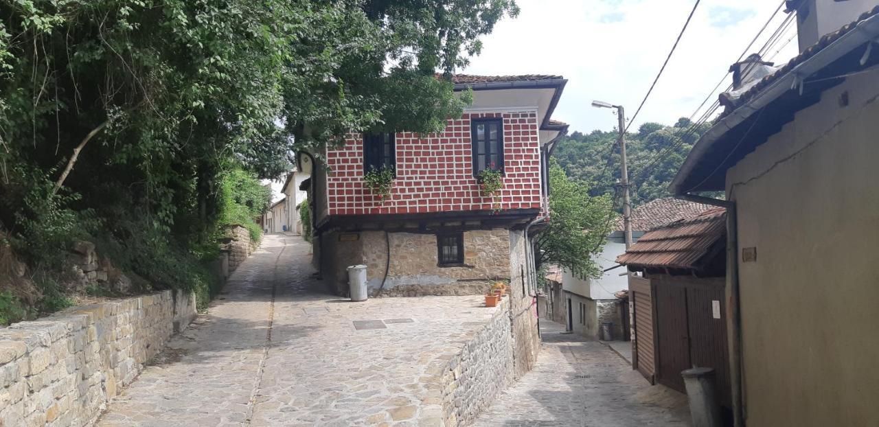 The Red Konak Villa Veliko Tárnovo Exterior foto